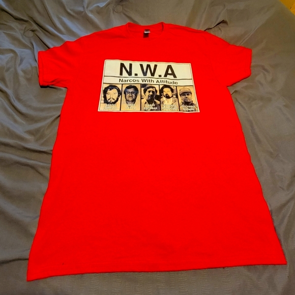 Shirt - Picture 1 of 2